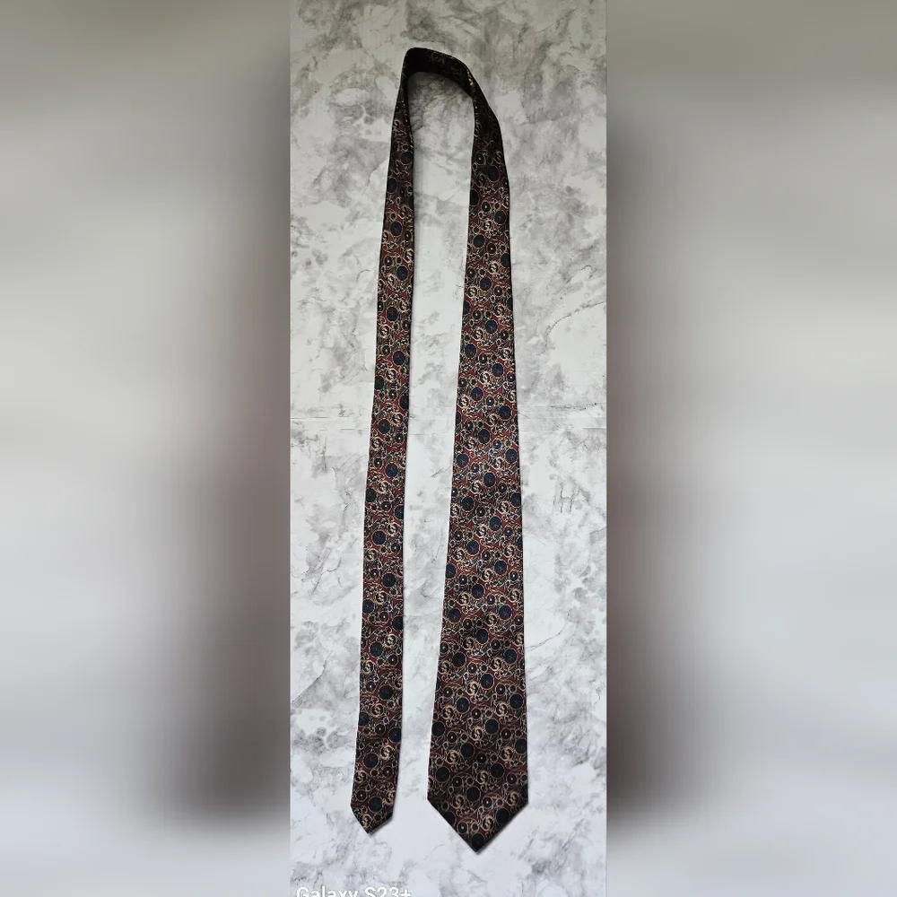 BRITISH MUSEUM stylish tie